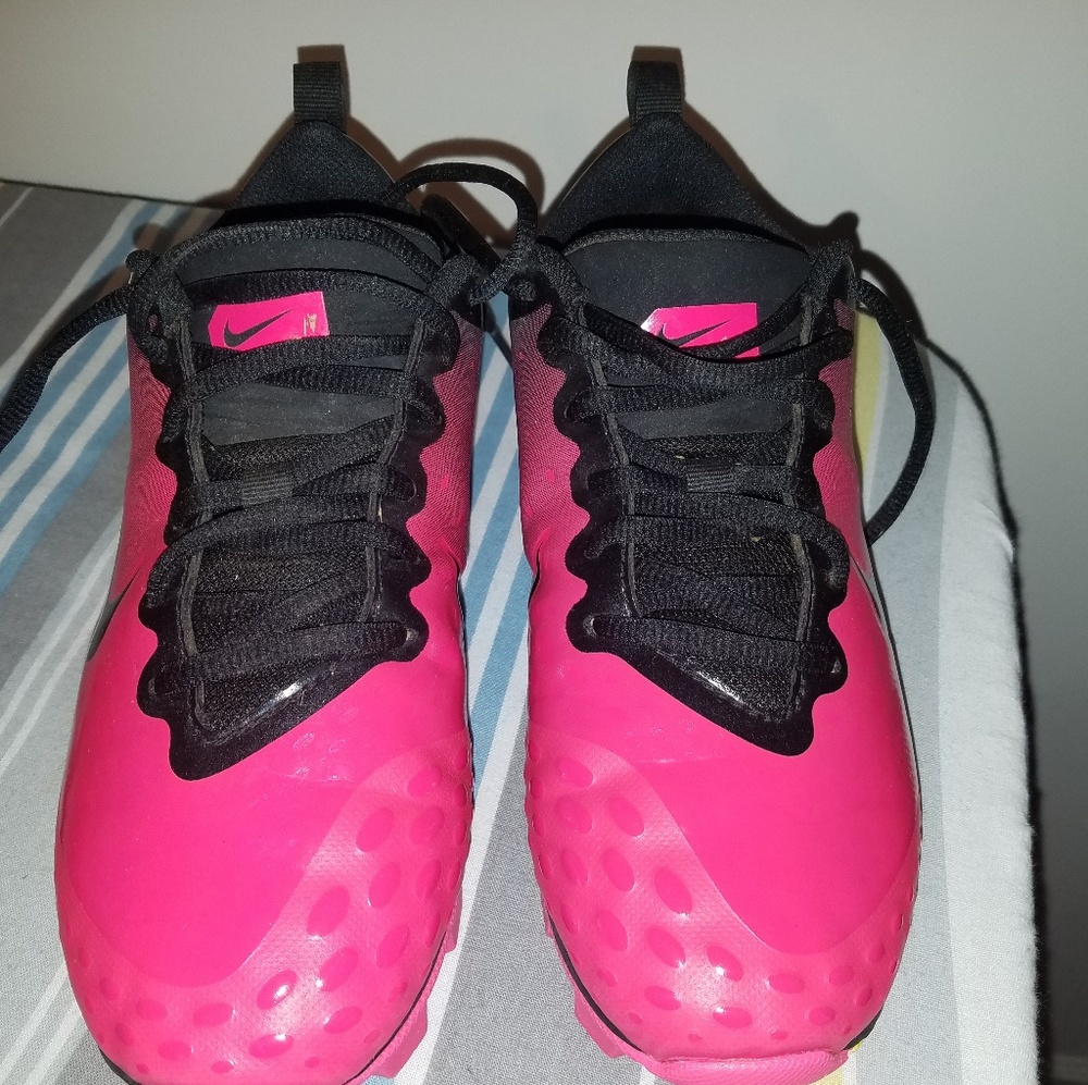 Girls Nike softball Cleats SOLD SOLD SOLD